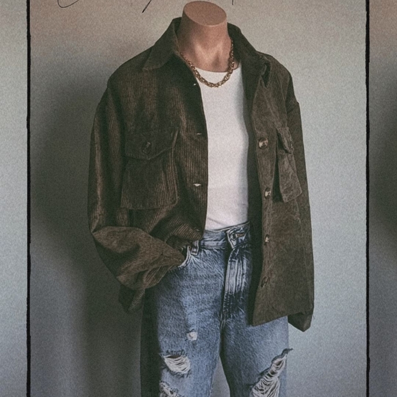Green Corduroy shaket - Picture 4 of 6